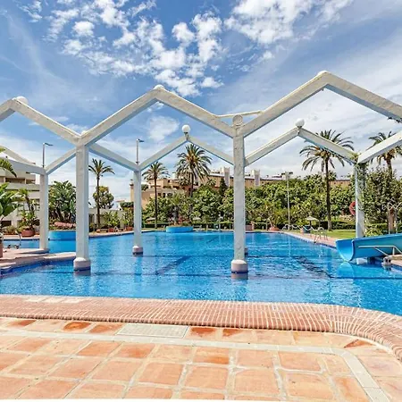 Apartment Benal 1bdr With Water Park *